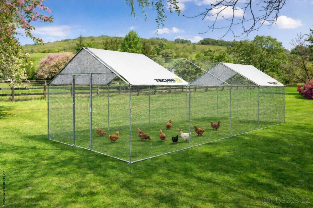 Praktický výběh pro drůbež 3x8x2,5 m